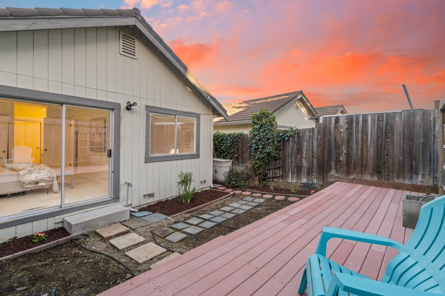 818 Coyote Road