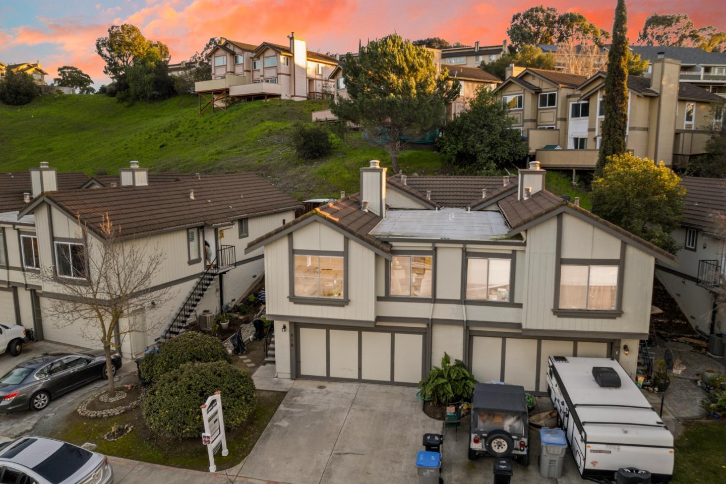 818 Coyote Road