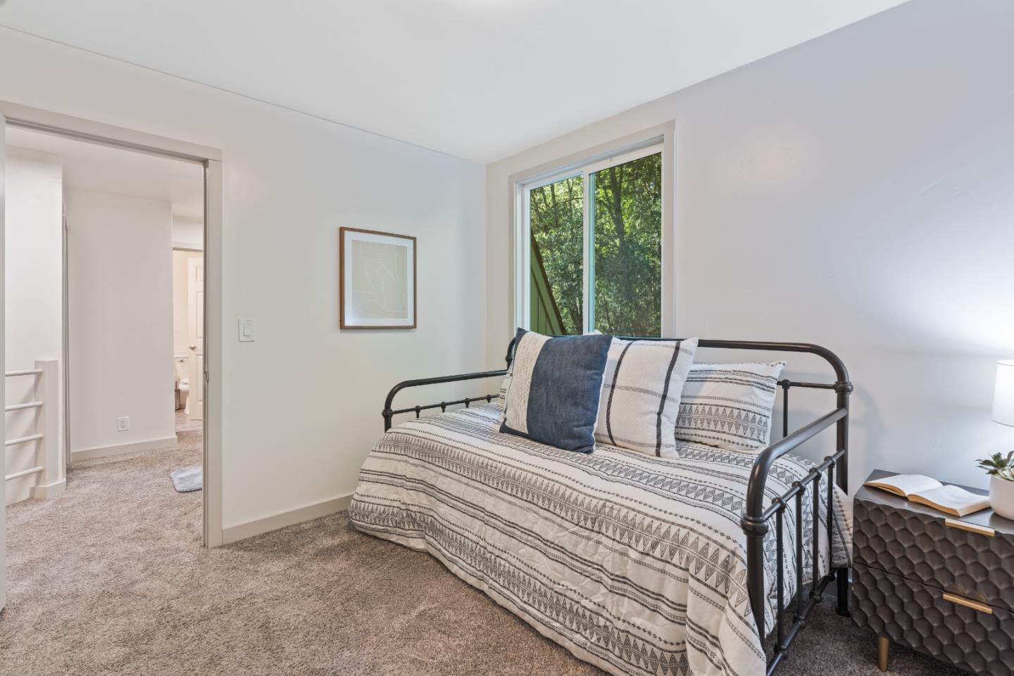 120 Madrone Avenue