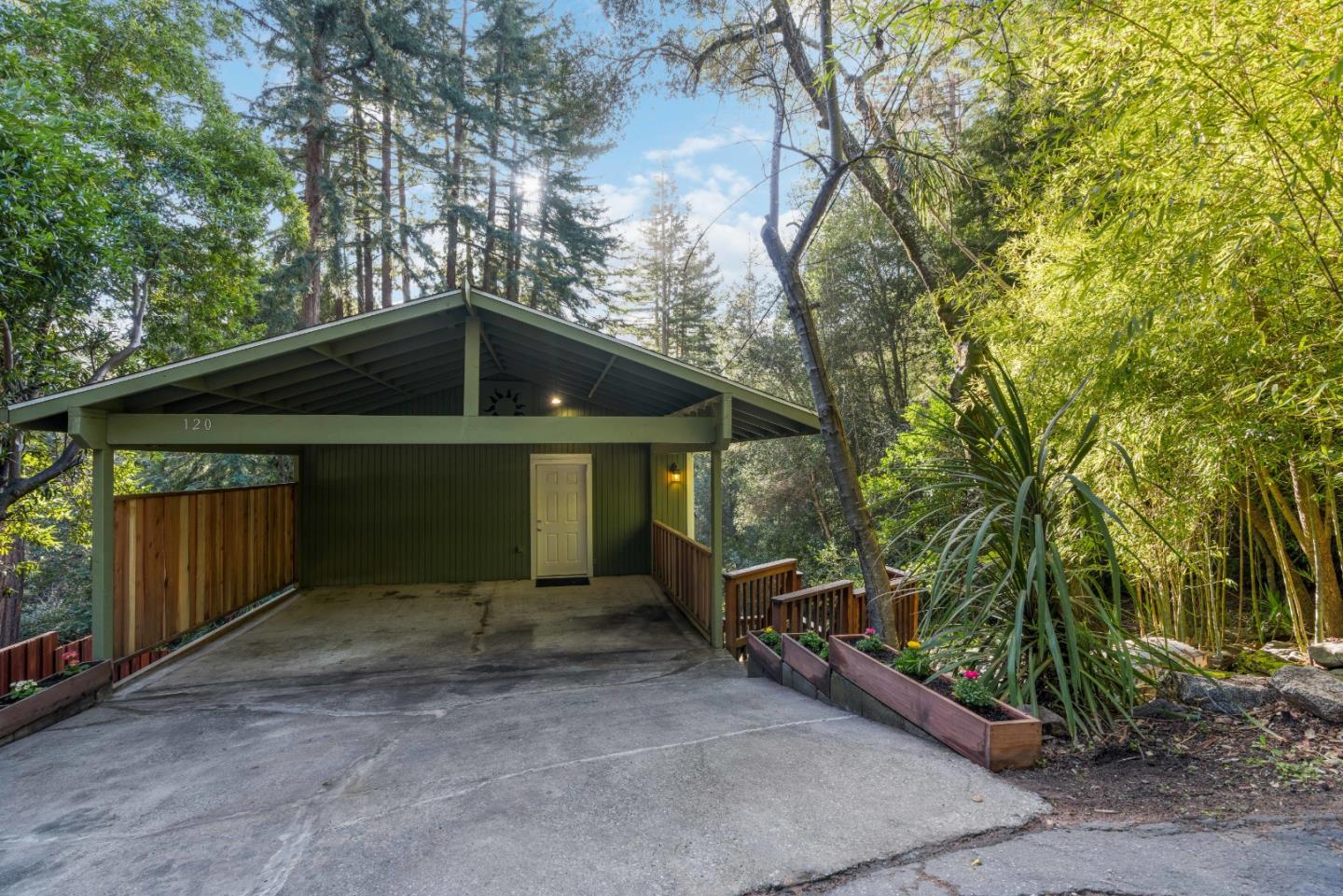 120 Madrone Avenue
