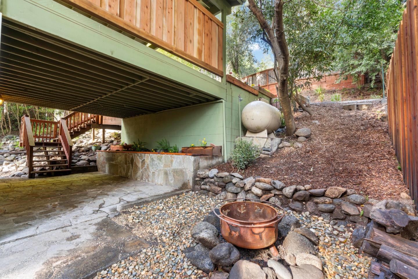 120 Madrone Avenue