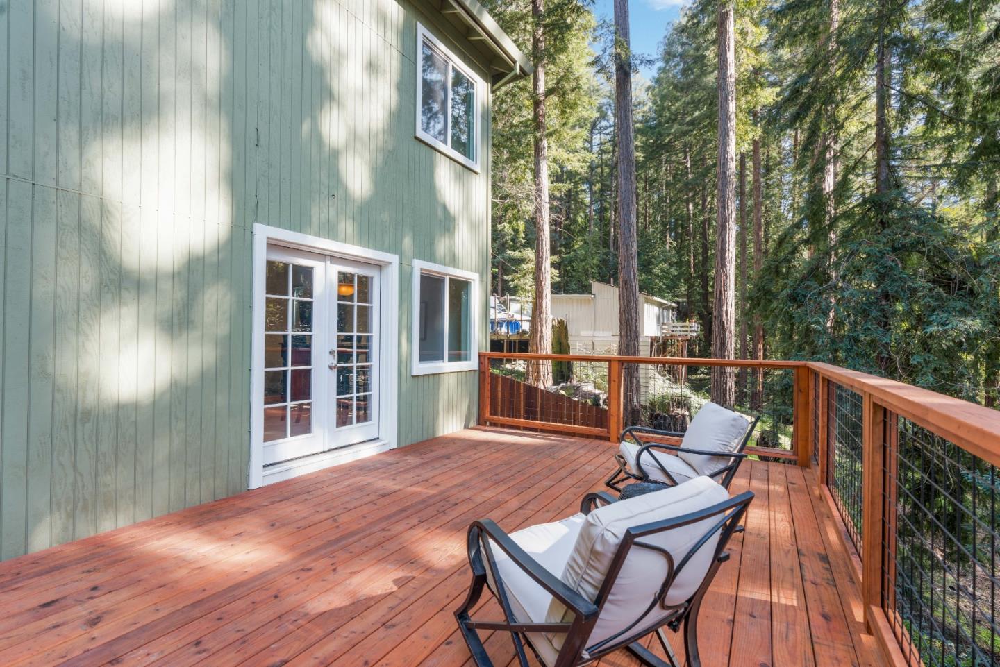120 Madrone Avenue