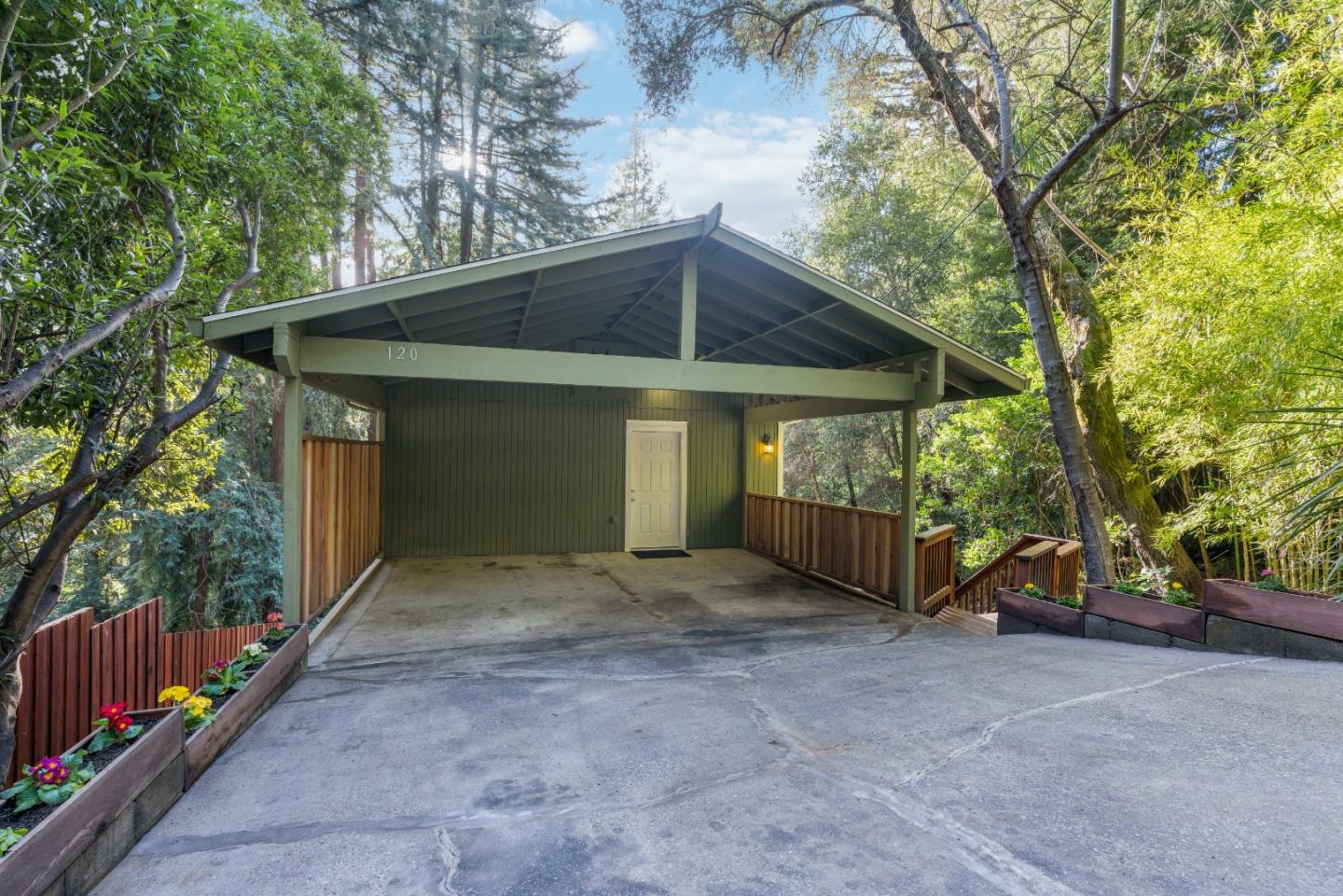 120 Madrone Avenue