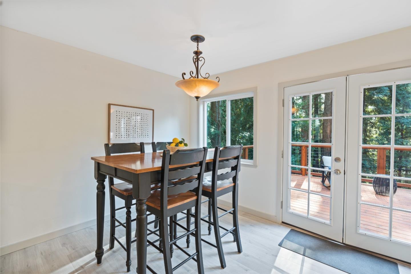 120 Madrone Avenue