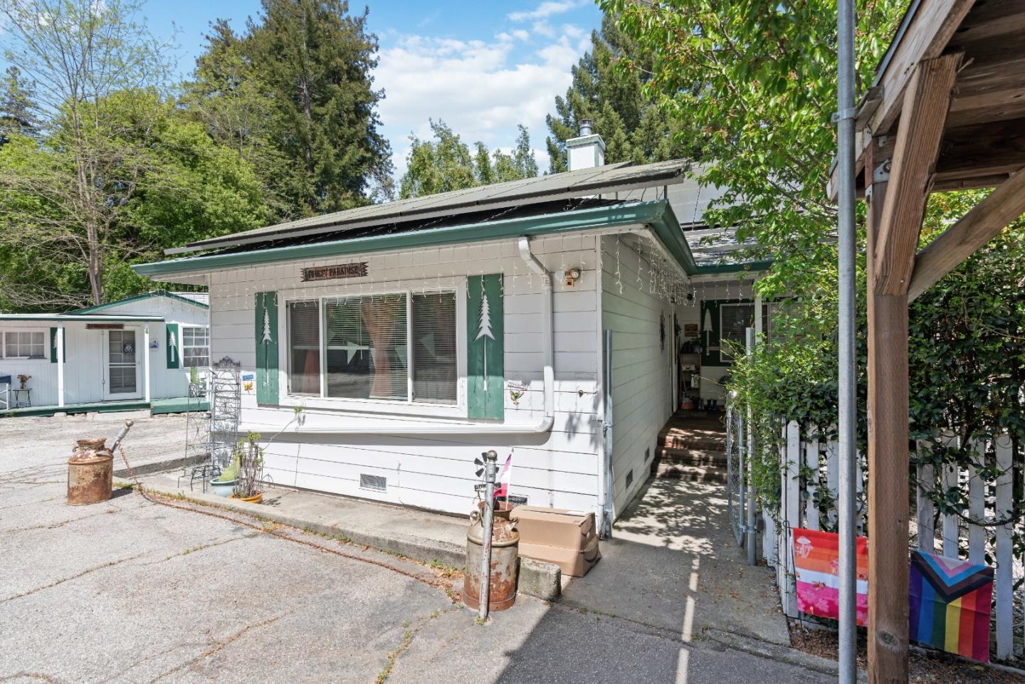 6440 Highway 9