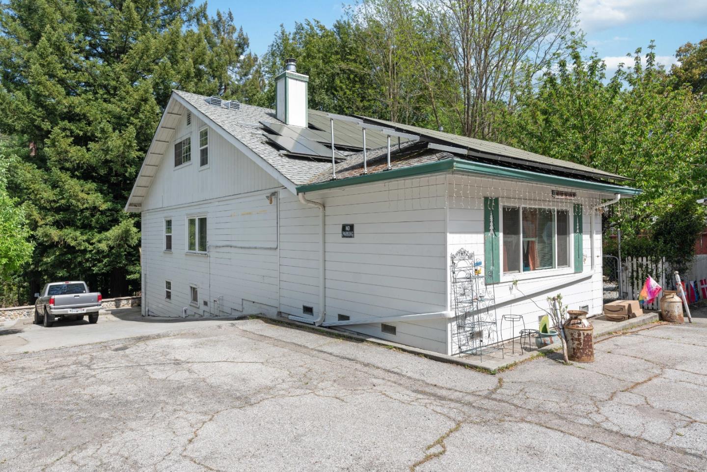 6440 Highway 9