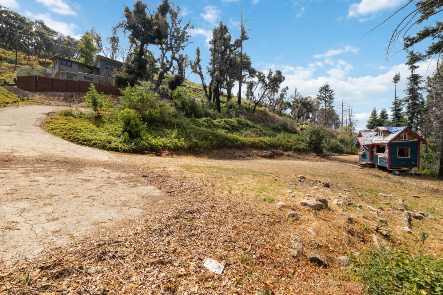 345 San Vicente Terrace