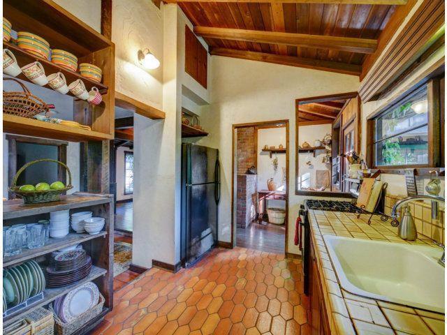 345 San Vicente Terrace