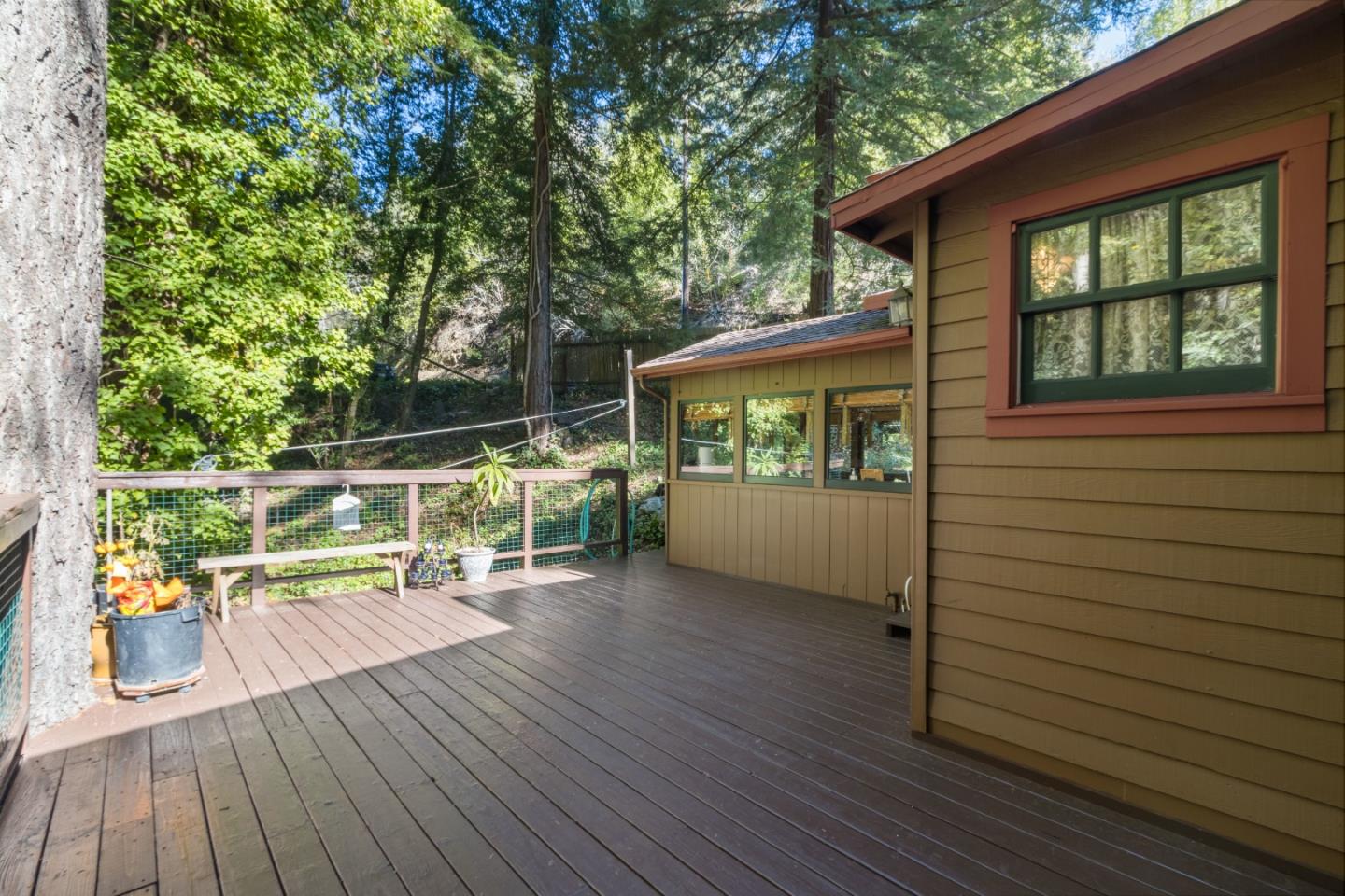 9999 Love Creek RD