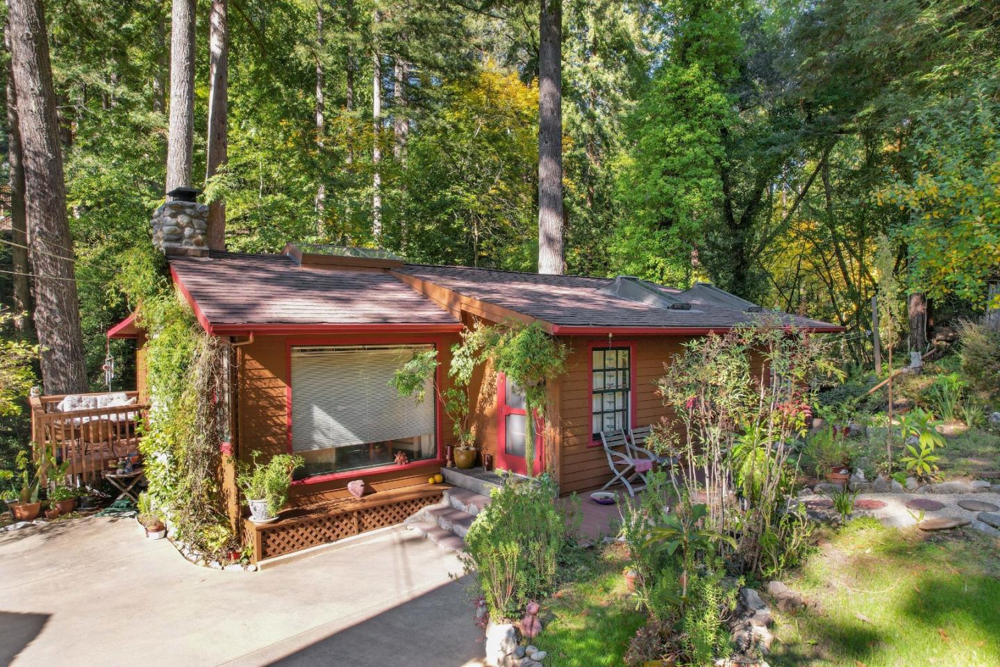 9999 Love Creek RD