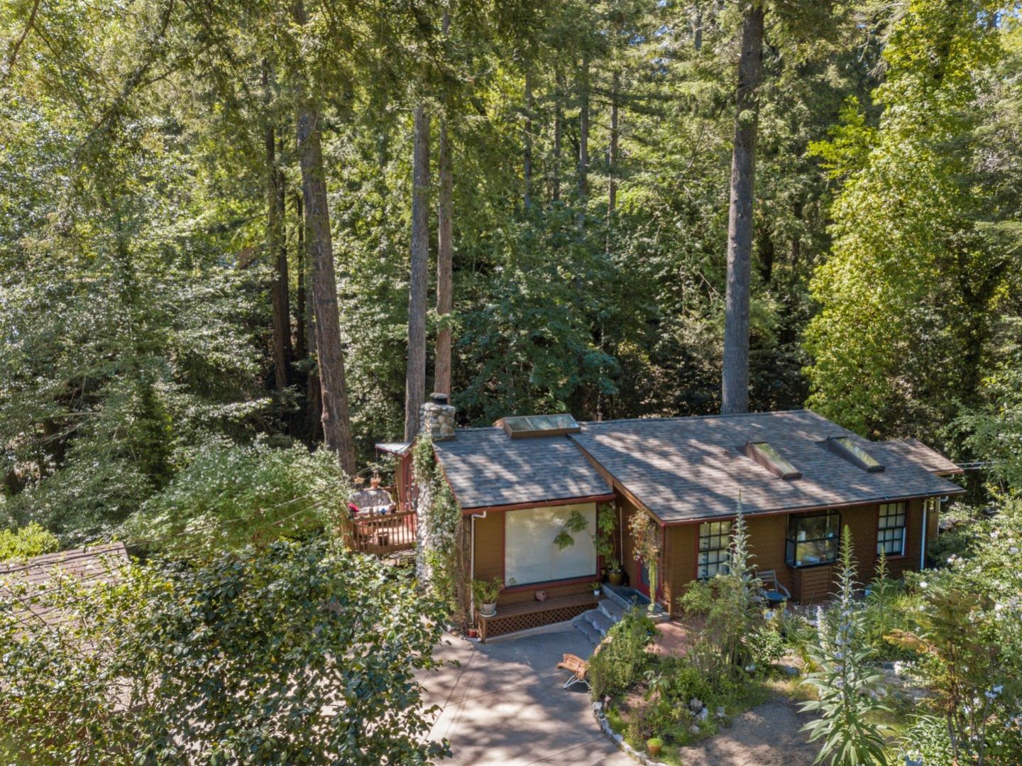 9999 Love Creek RD