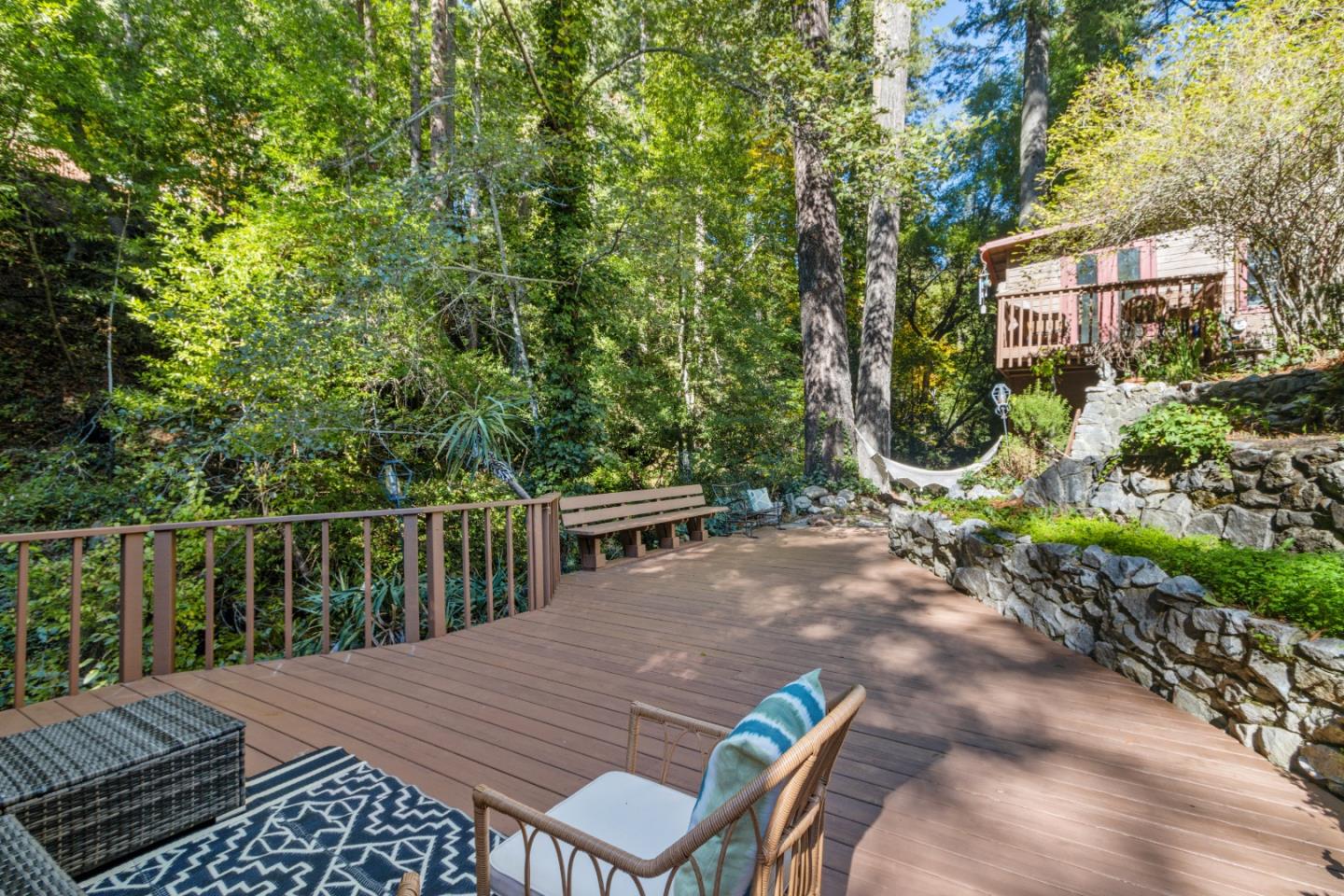 9999 Love Creek RD