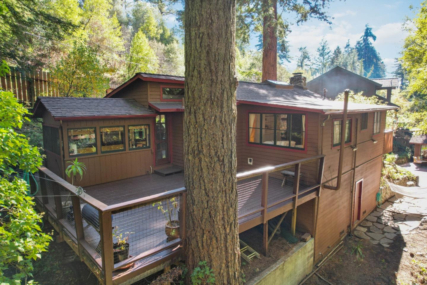 9999 Love Creek RD