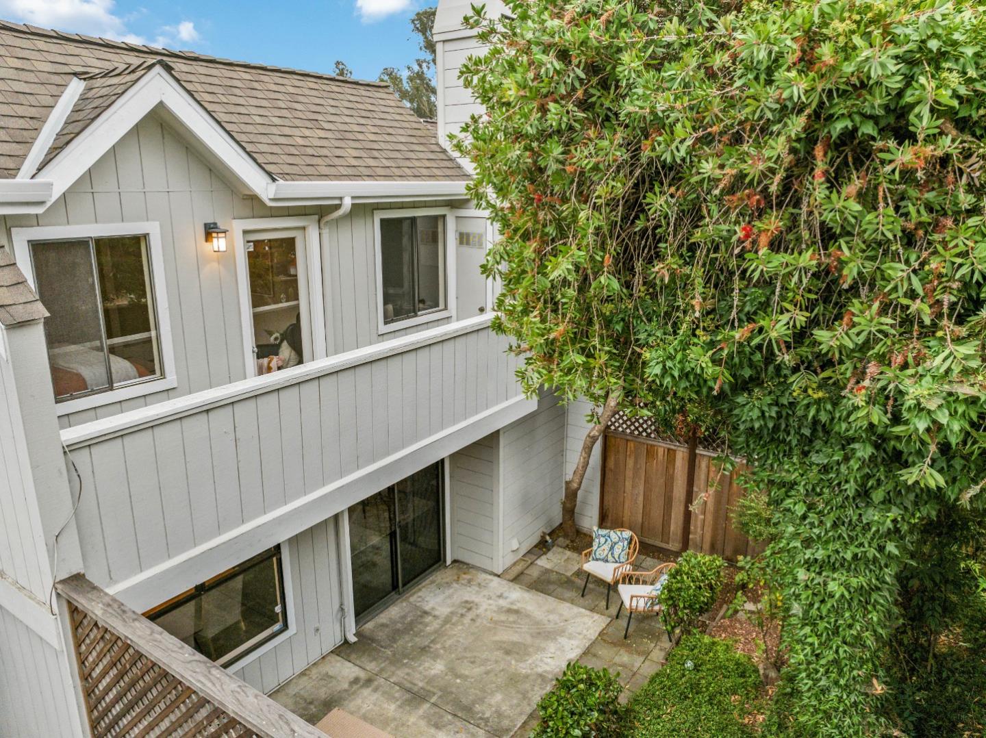 3213 Stockbridge Lane