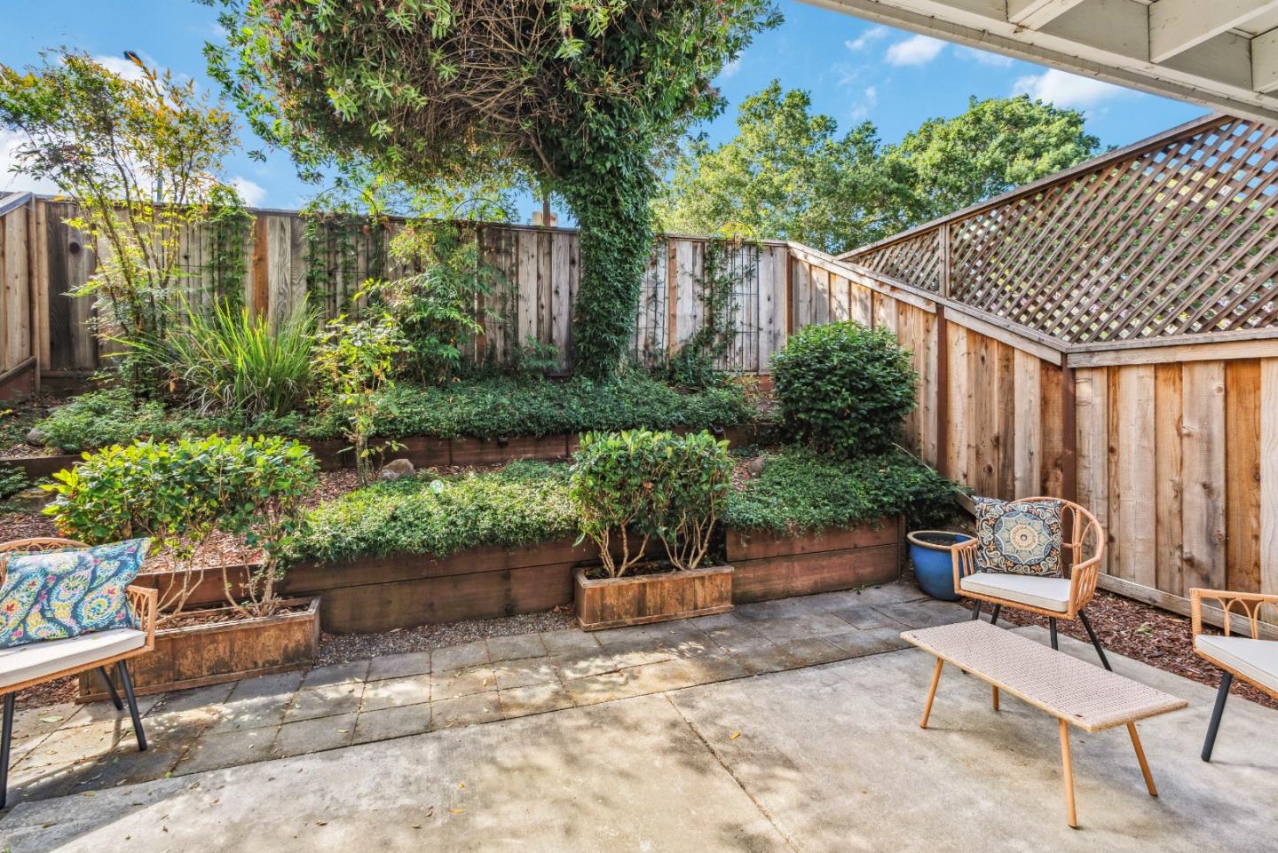 3213 Stockbridge Lane