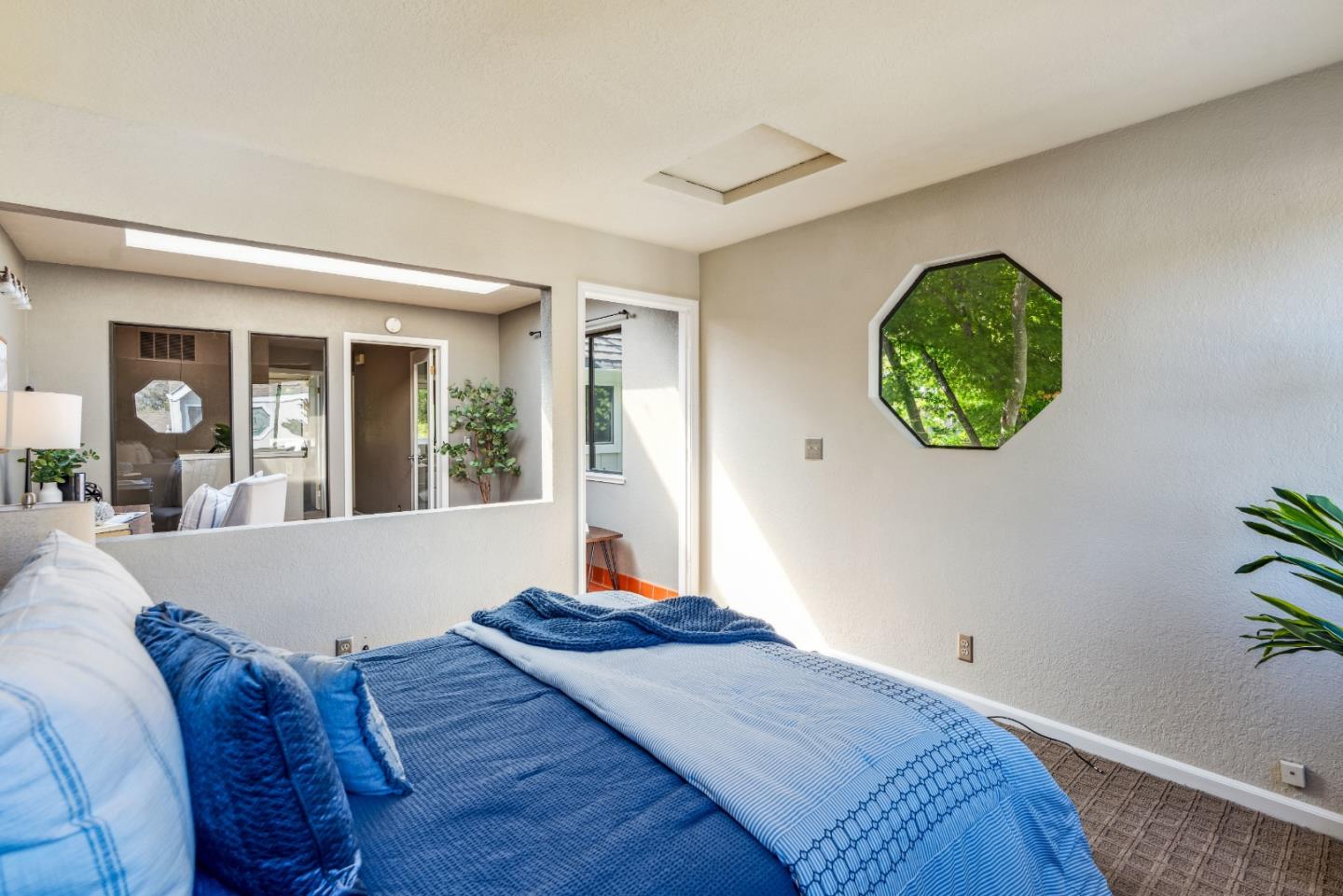 3213 Stockbridge Lane