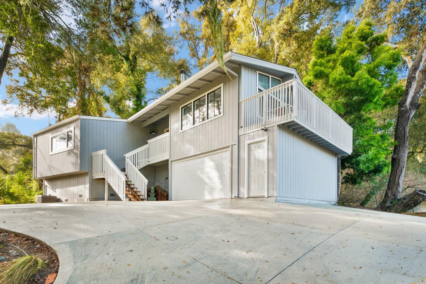 506 Encino Drive