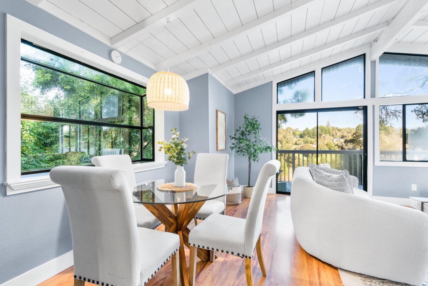 506 Encino Drive
