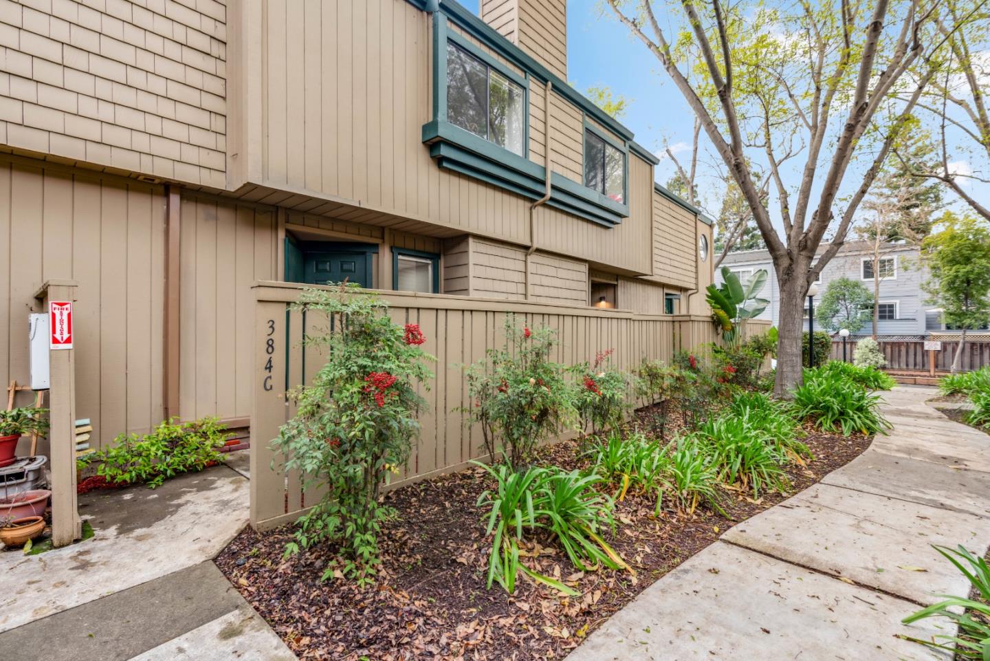 384 Union AVE C