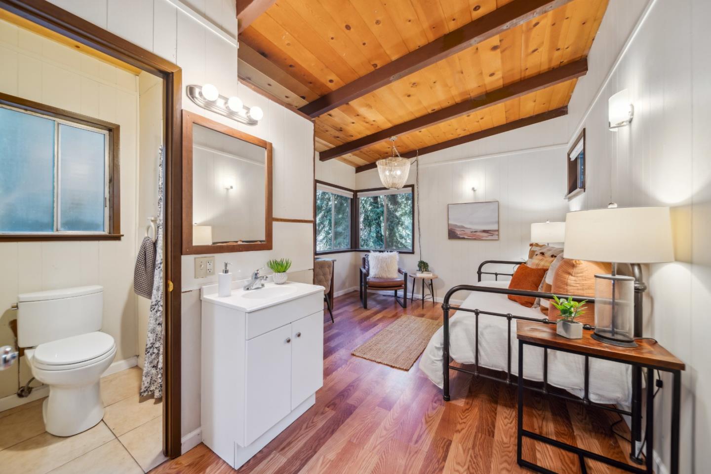 15475 Big Basin WAY