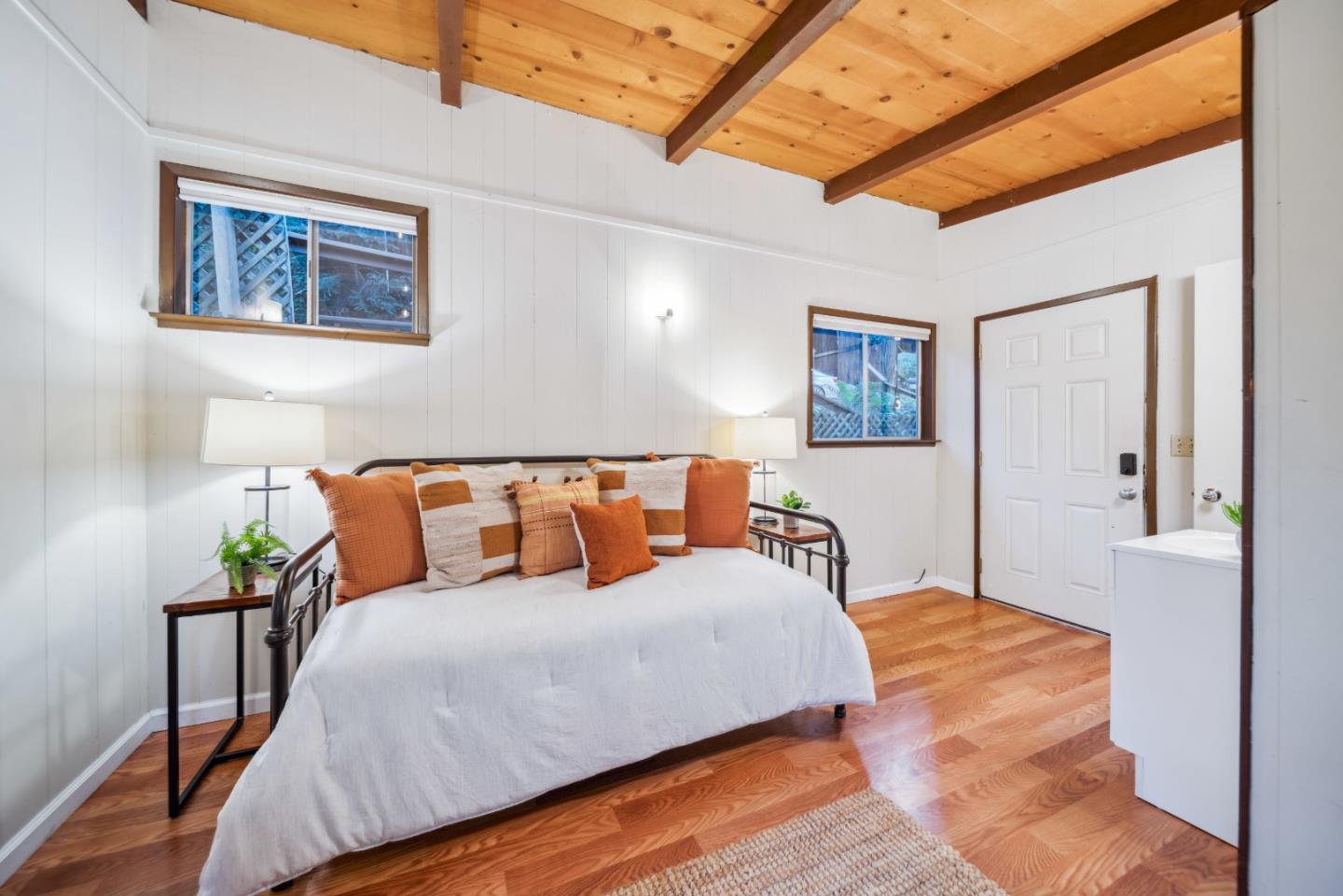 15475 Big Basin WAY