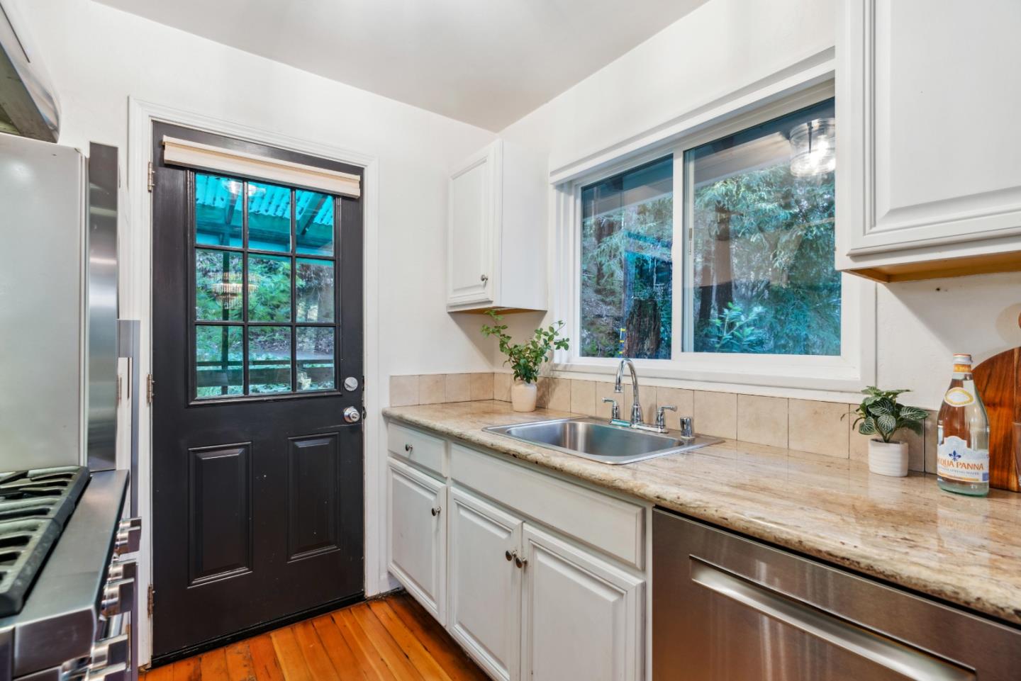 15475 Big Basin WAY
