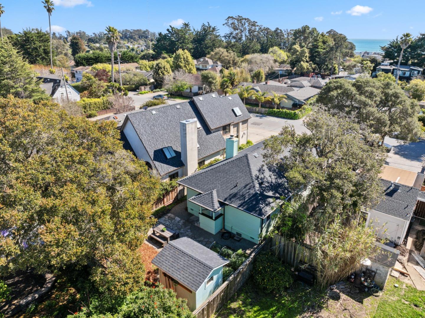 1941 Alice ST