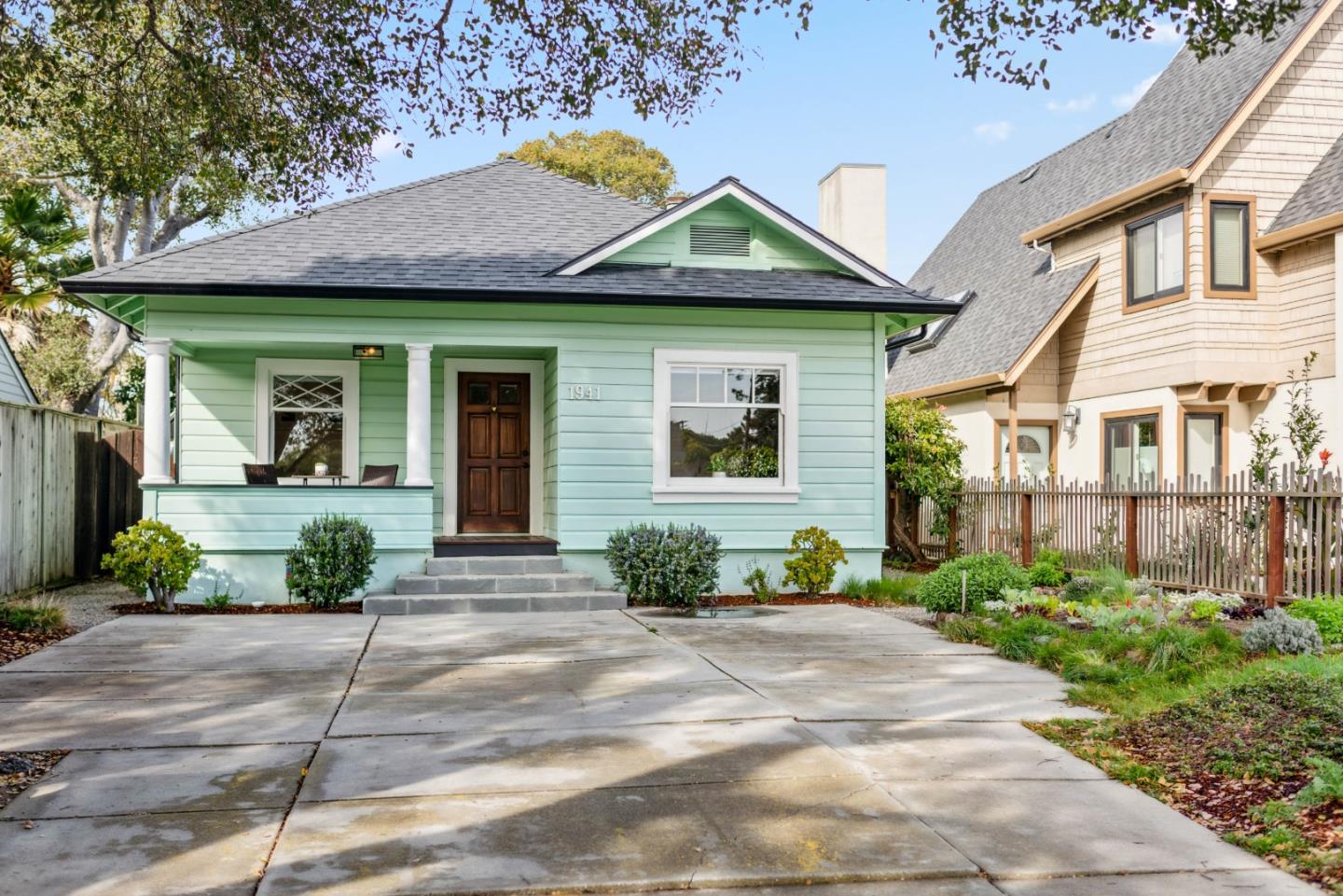 1941 Alice ST