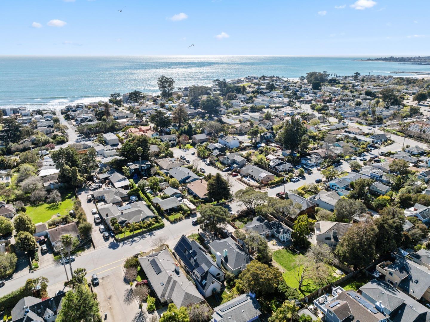 1941 Alice ST