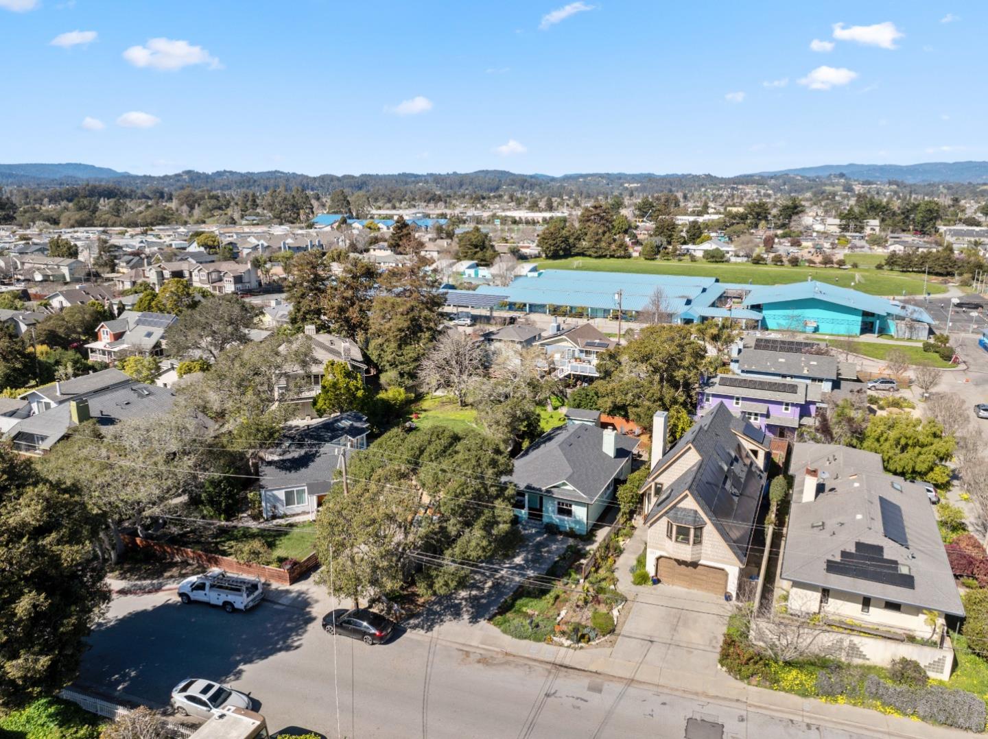 1941 Alice ST