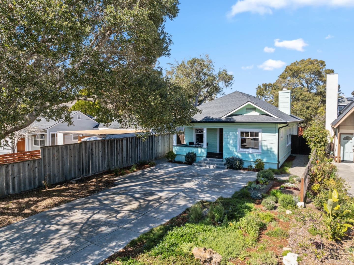 1941 Alice ST