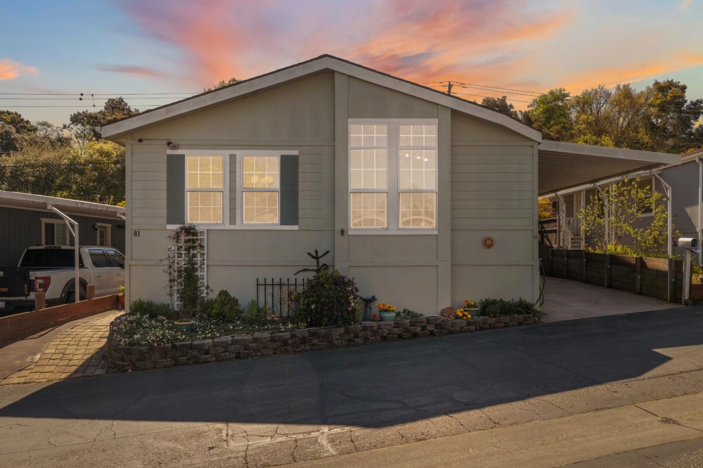 444 Whispering Pines DR 81