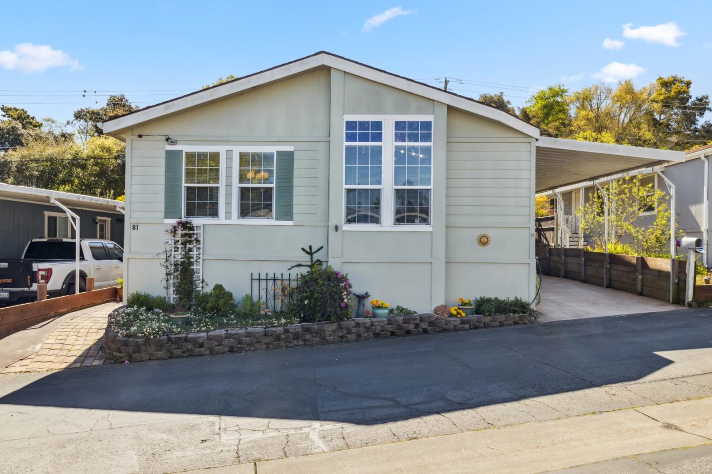 444 Whispering Pines DR 81
