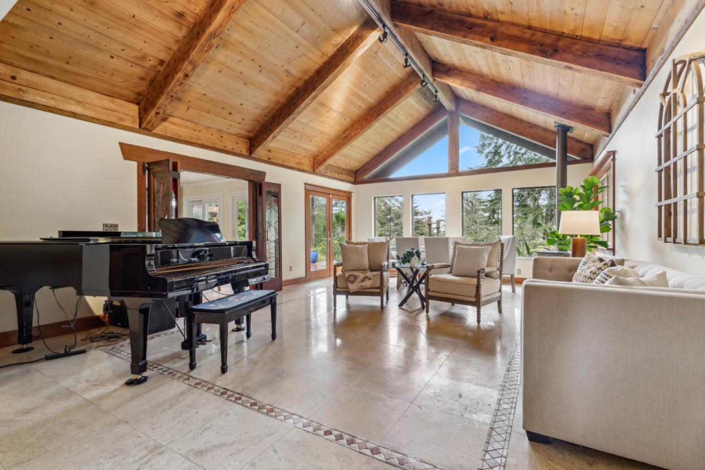 100 Lions Field DR
