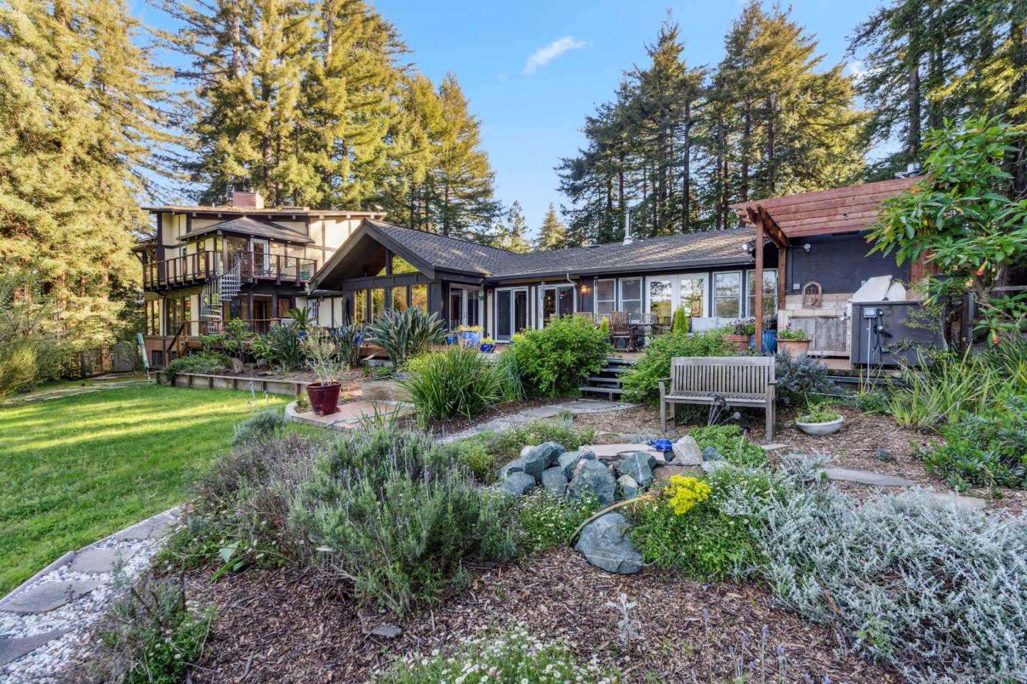 100 Lions Field DR