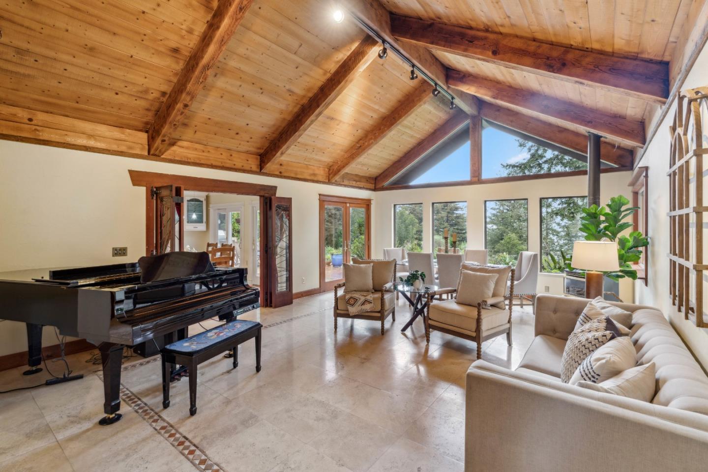 100 Lions Field DR
