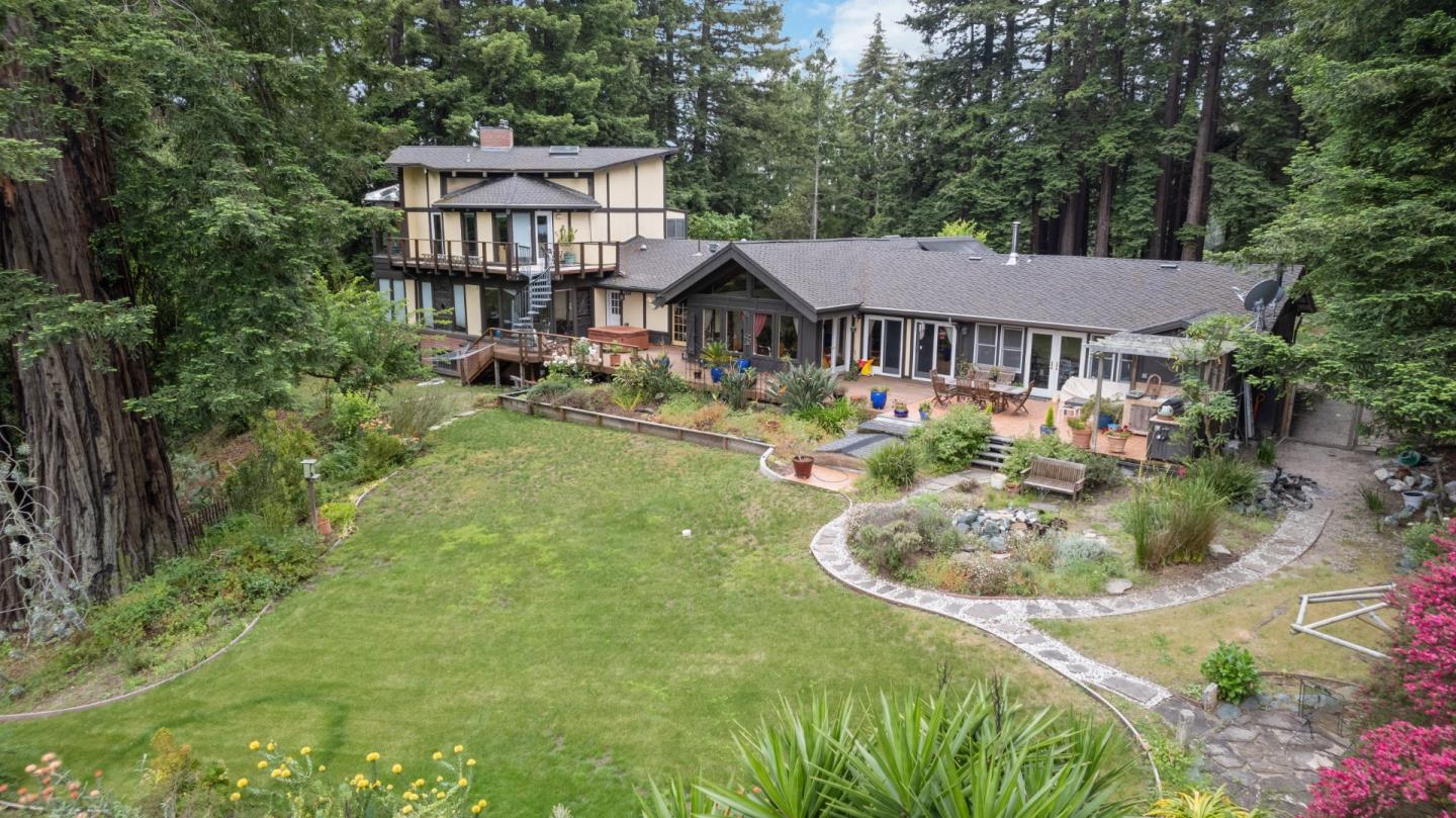 100 Lions Field DR