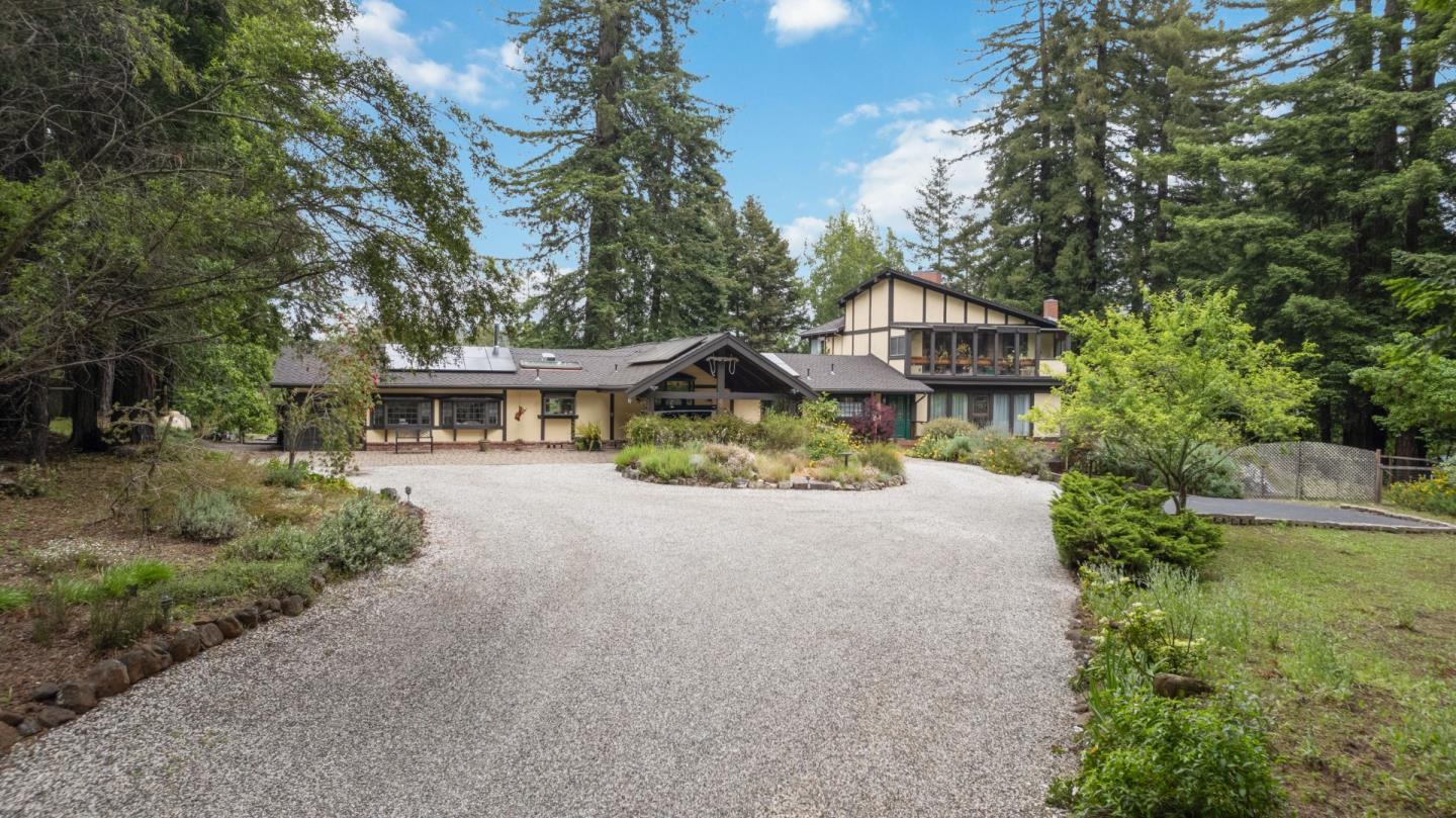 100 Lions Field DR