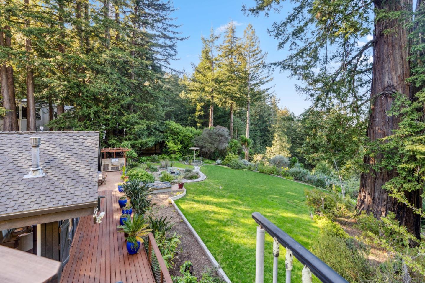 100 Lions Field DR