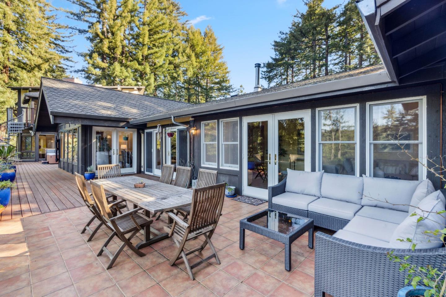 100 Lions Field DR