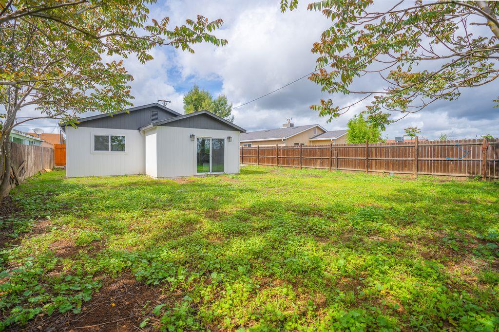 22353 Arnott DR