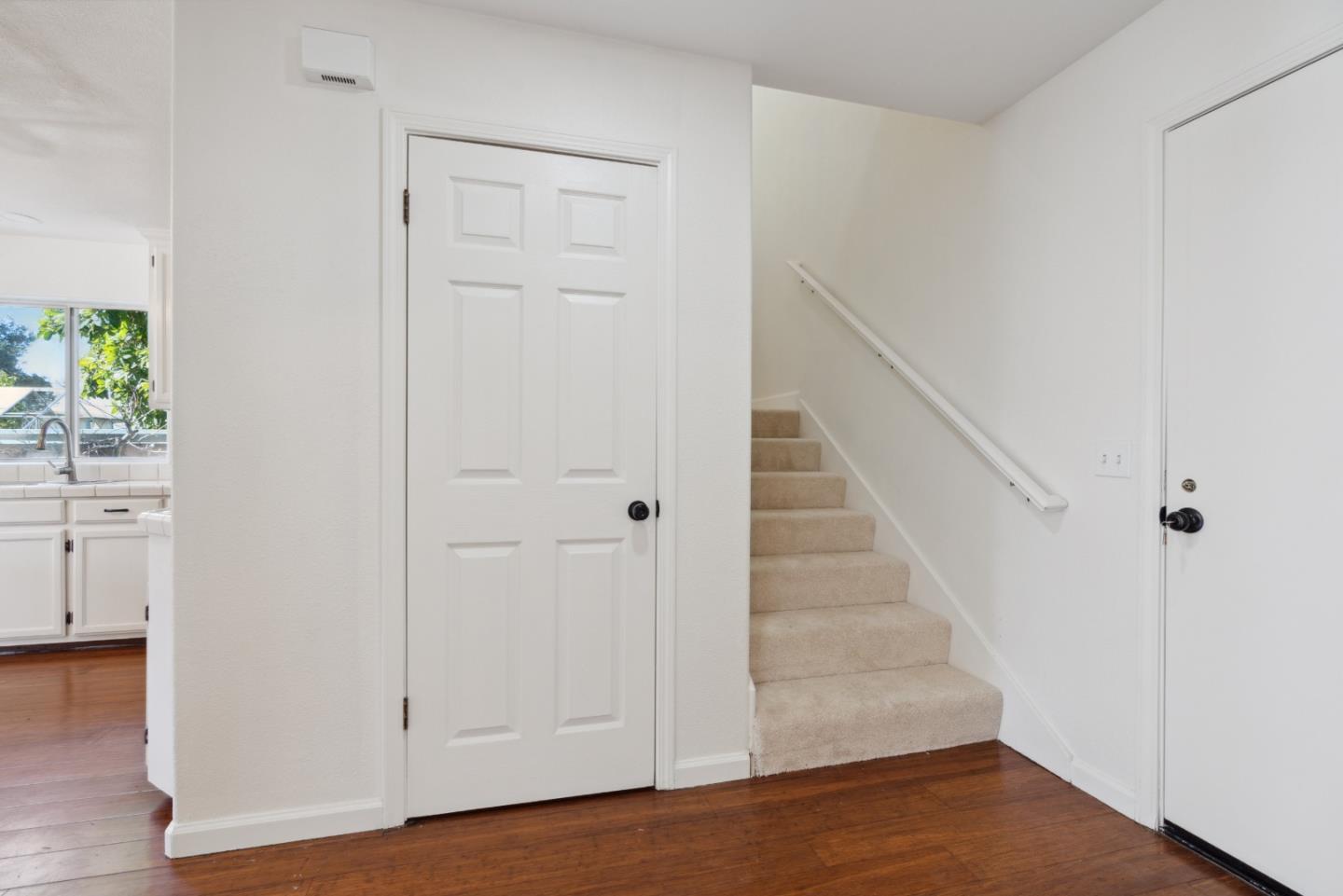 1856 Cisco LN
