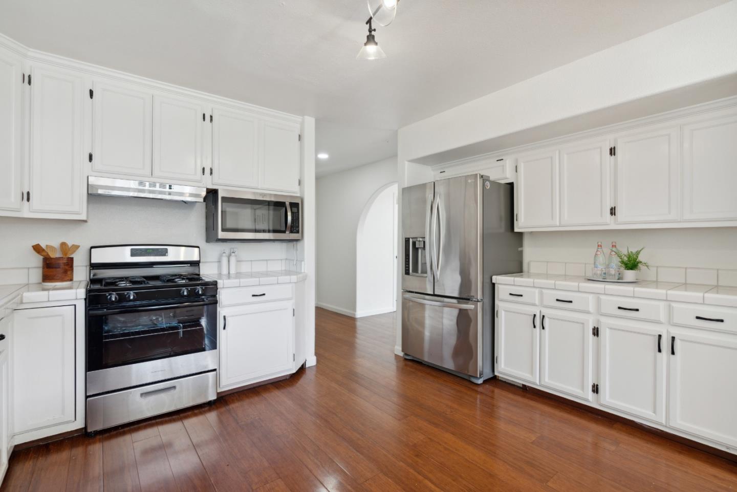1856 Cisco LN