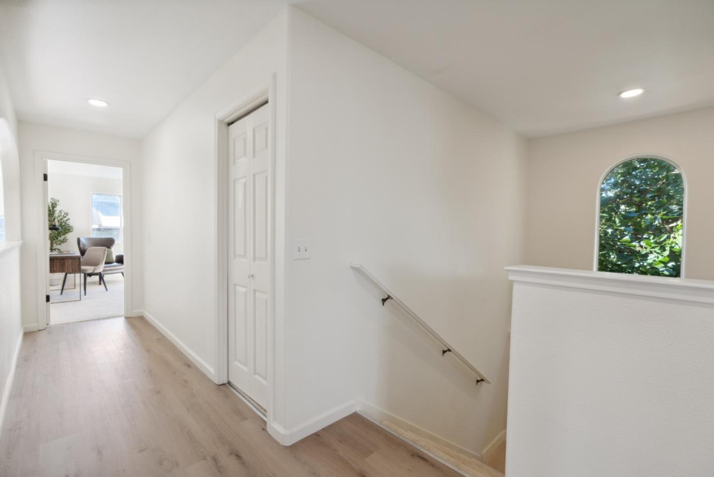 1856 Cisco LN