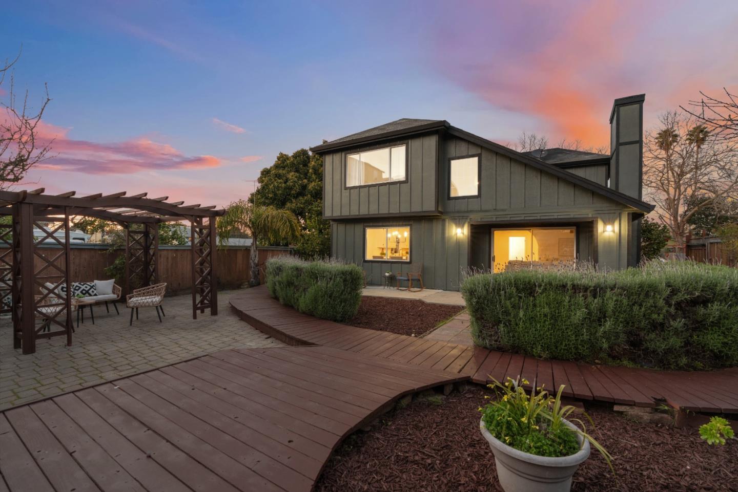 1856 Cisco LN