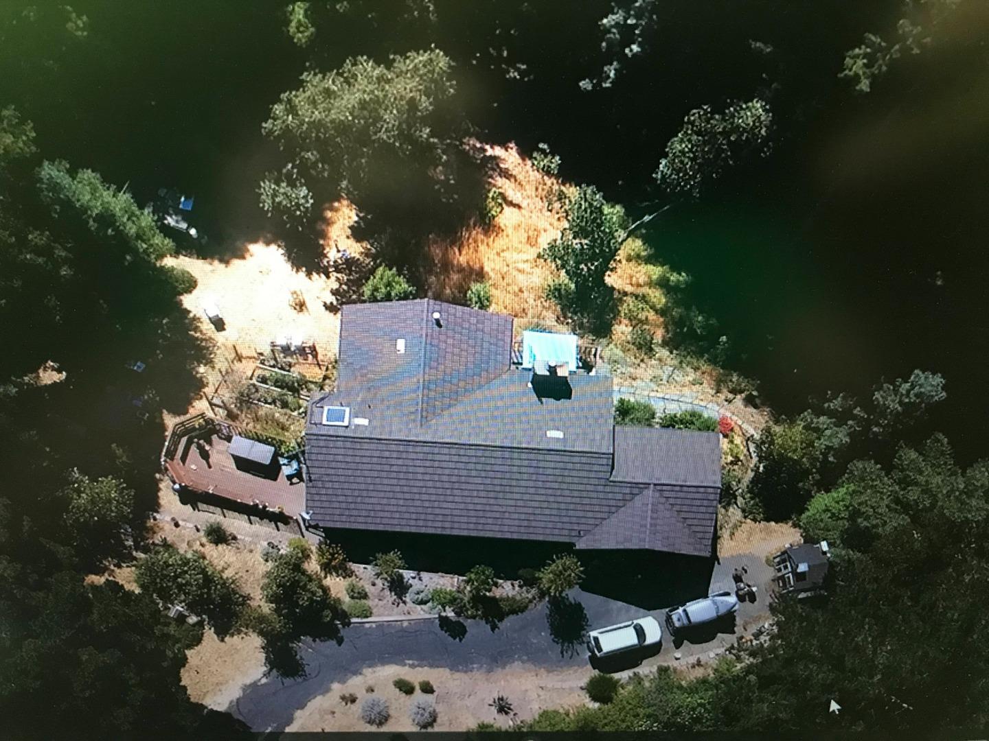 1410 Pinecrest DR