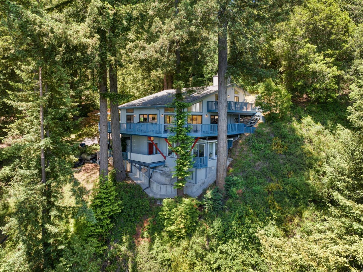 1245 El Solyo Heights DR