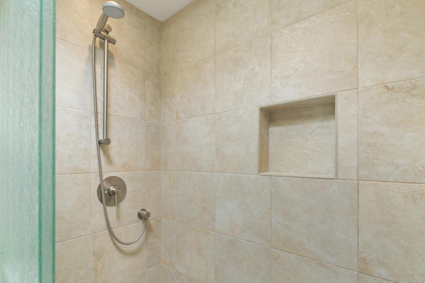 1245 El Solyo Heights DR