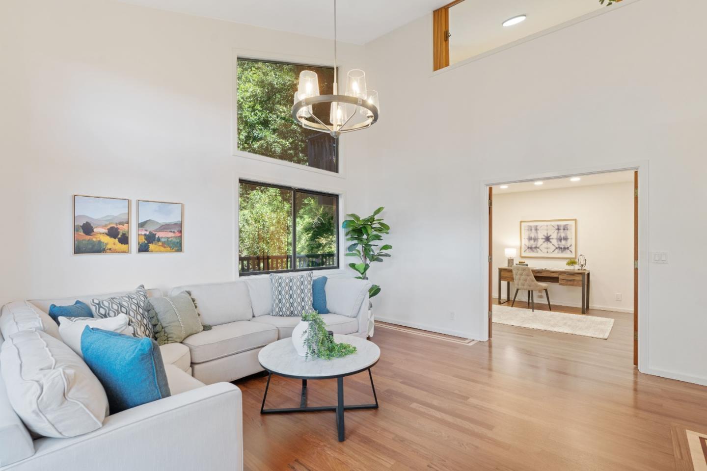 1245 El Solyo Heights DR