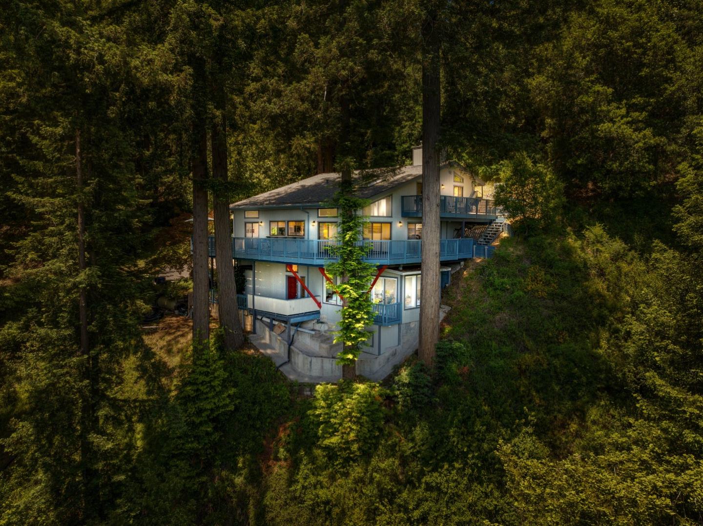 1245 El Solyo Heights DR